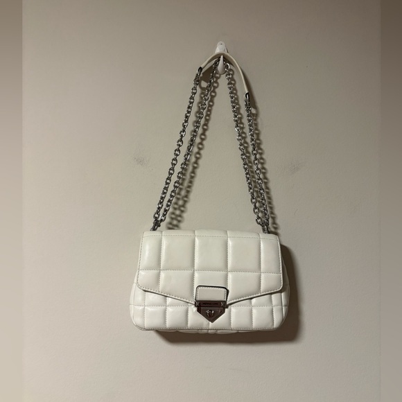 Michael Kors Large SoHo White Quilted Leather Crossbody Bag - Picture 2 of 16